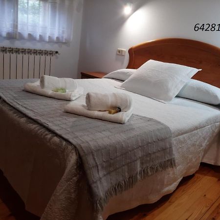 דירות Onís El Puentin Del Sella Con Wifi Y Parking Gratuito מראה חיצוני תמונה