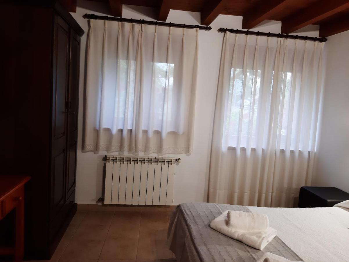 דירות Onís El Puentin Del Sella Con Wifi Y Parking Gratuito מראה חיצוני תמונה
