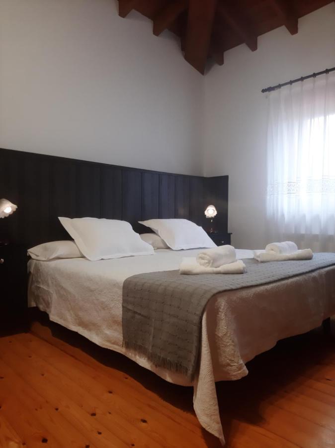 דירות Onís El Puentin Del Sella Con Wifi Y Parking Gratuito מראה חיצוני תמונה